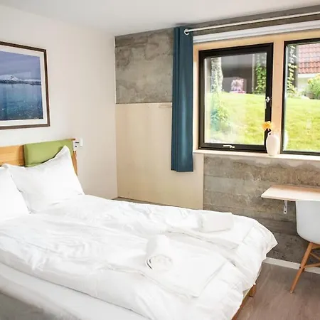 Arctic Retreat - Lovely Apartment Next To Amazing Nature Tromso Exterior photo